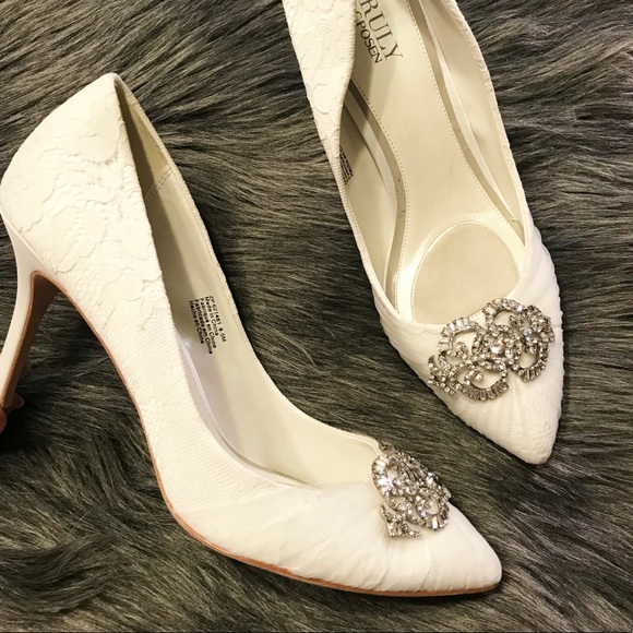 Zac Posen Shoes - Zac Posen bride lace shoes